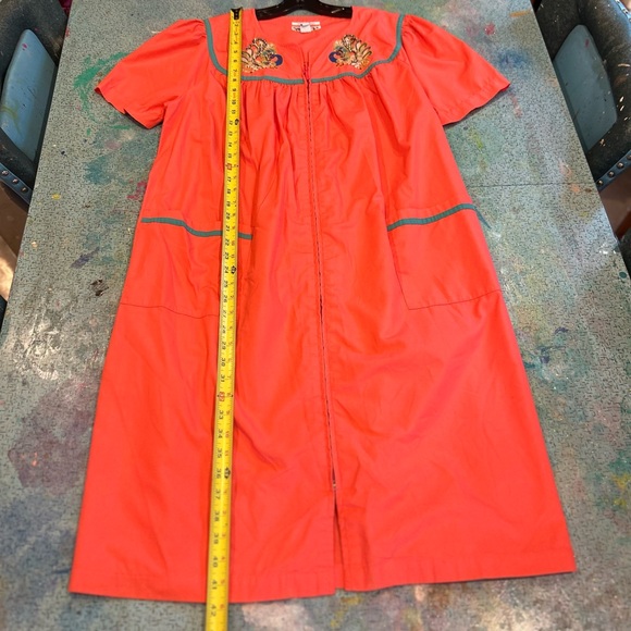 Vintage Peacock 🦚 HouseDress - Picture 12 of 12